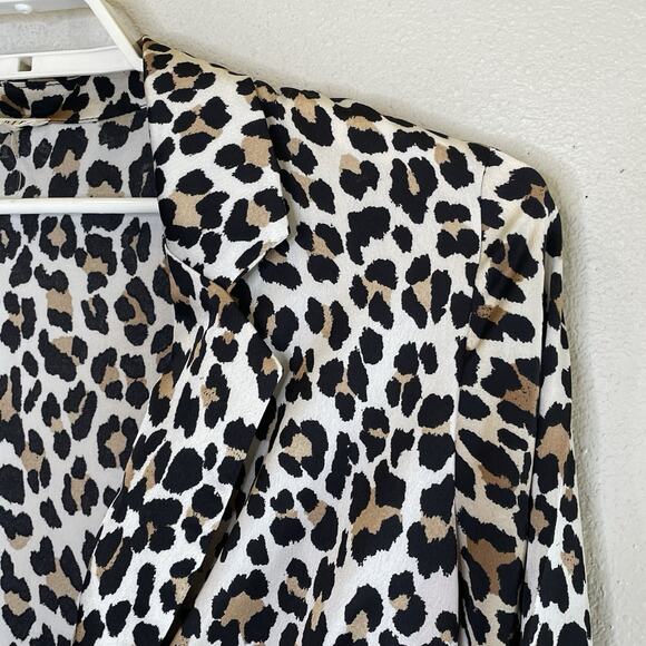 Jodifl Satin Animal Print Blazer Jacket Sz Medium Oversized Lightweight 1 Button - Picture 2 of 9